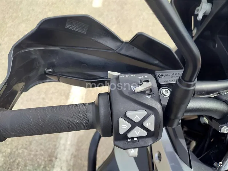 KTM 1290 Super Adventure – Vista 3