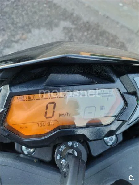Benelli BN 125 – Vista 8
