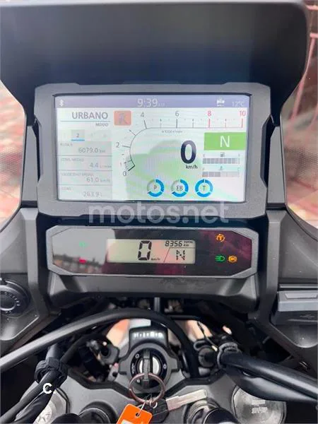 Honda NT1100 – Vista 13