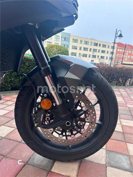 Honda NT1100 – Vista 5