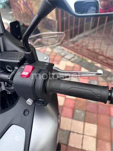 Honda NT1100 – Vista 10