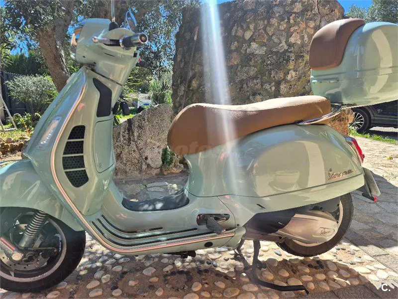 Vespa GTS 300 - Vista 5