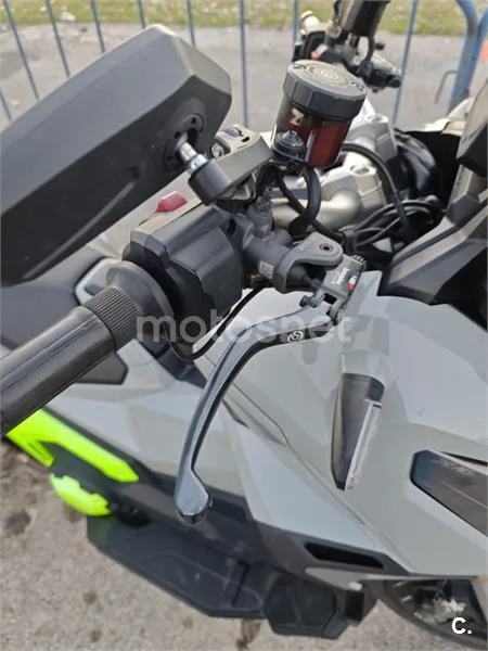 Honda X-ADV – Vista 8