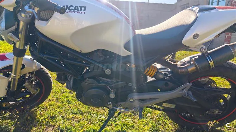 Ducati Monster 696 – Vista 5