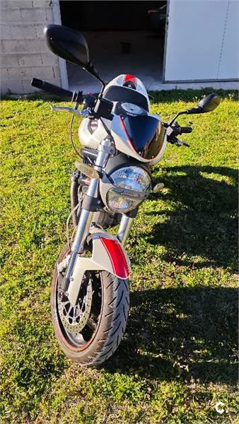 Ducati Monster 696 – Vista 7