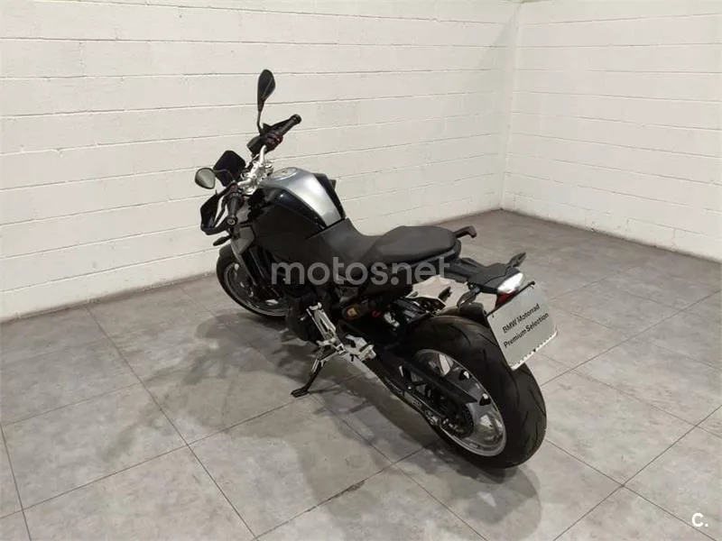 BMW F 900 R – Vista 11