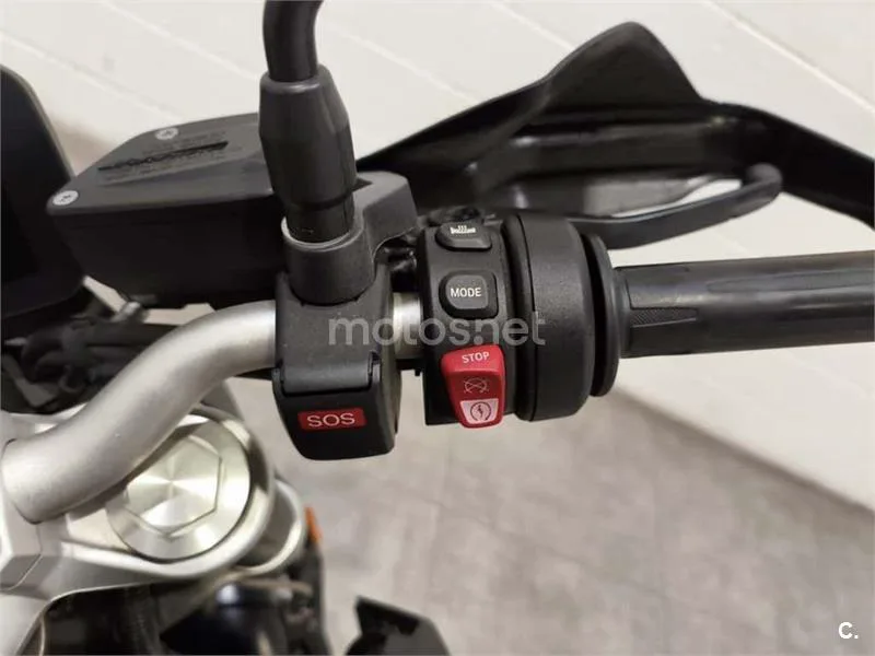 BMW F 900 R – Vista 14
