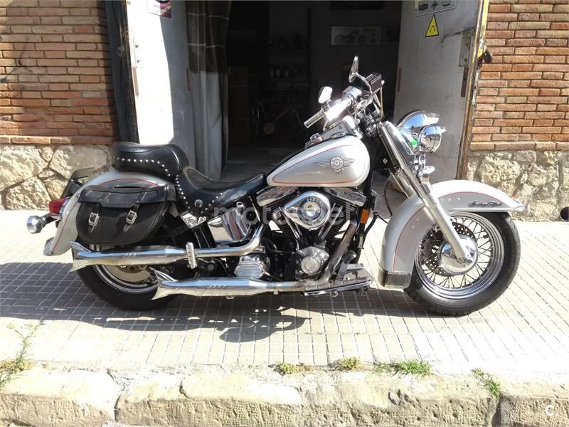 Harley-Davidson Heritage Softail - Vista 4