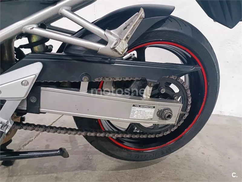 Yamaha FZ6 Fazer – Vista 15