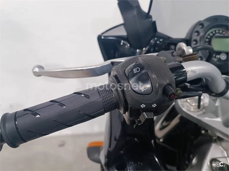Yamaha FZ6 Fazer – Vista 17