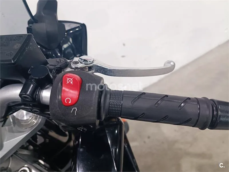 Yamaha FZ6 Fazer – Vista 18