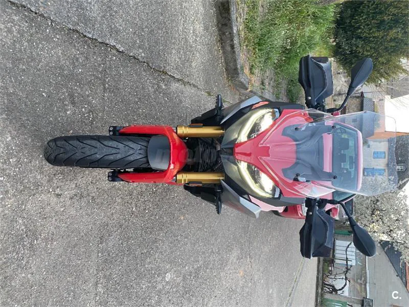 BMW F 900 XR – Vista 3