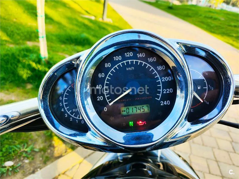 Harley-Davidson V-Rod - Vista 6