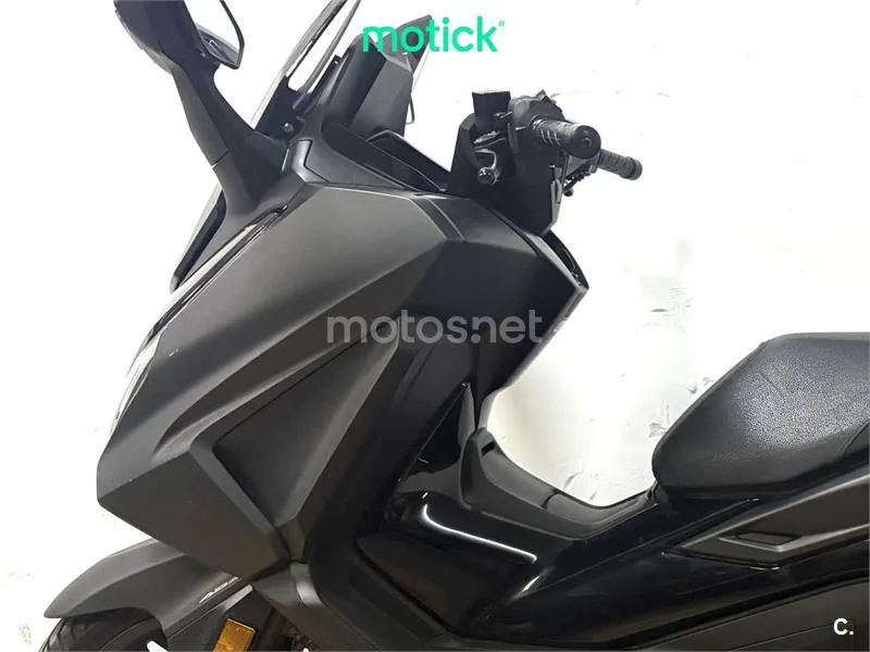 Honda Forza 125 – Vista 6