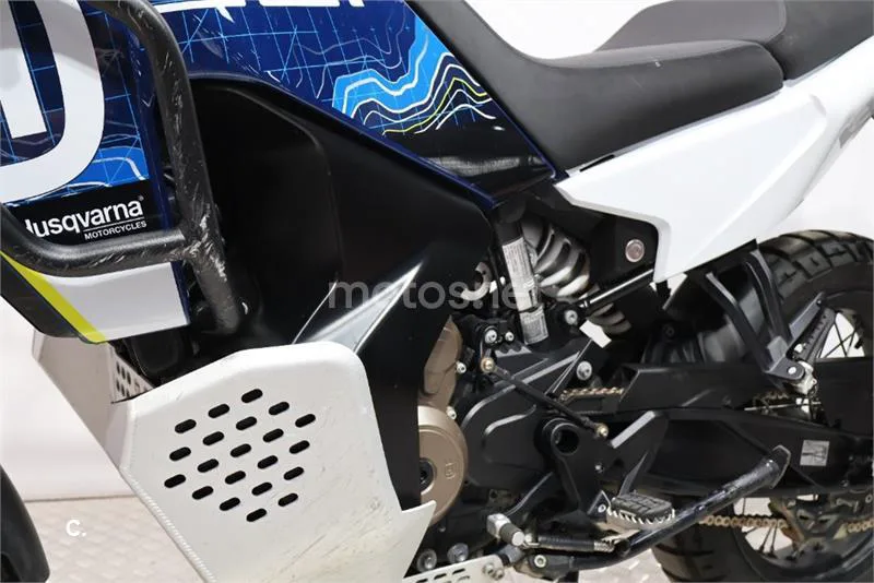 Husqvarna Norden 901 – Vista 13