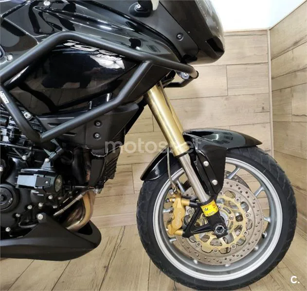 Triumph Tiger 1050 – Vista 8