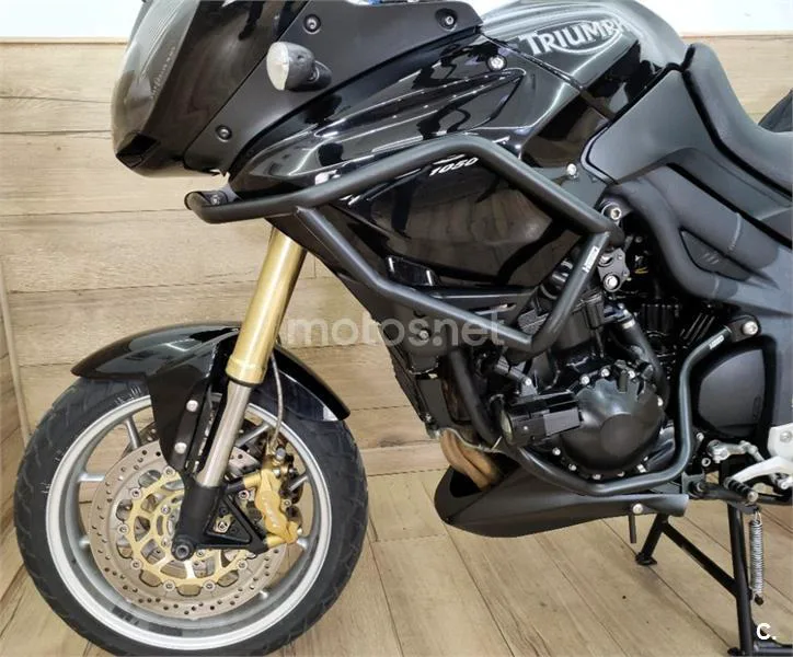 Triumph Tiger 1050 – Vista 10