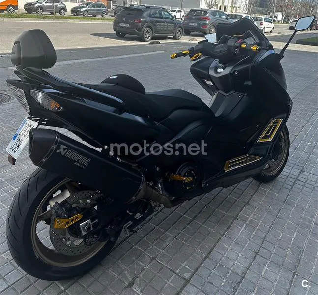 Yamaha TMAX 530 – Vista 2