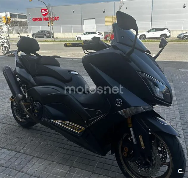 Yamaha TMAX 530 – Vista 3