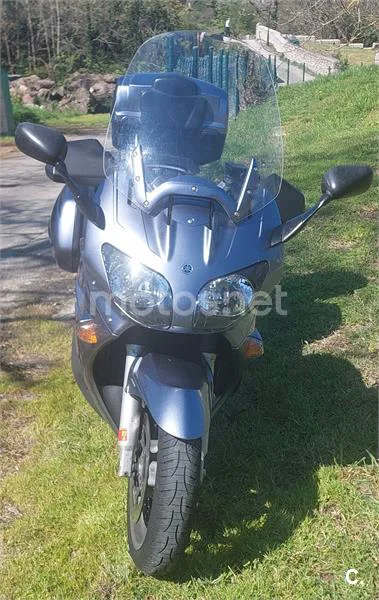 Yamaha FJR 1300 – Vista 3