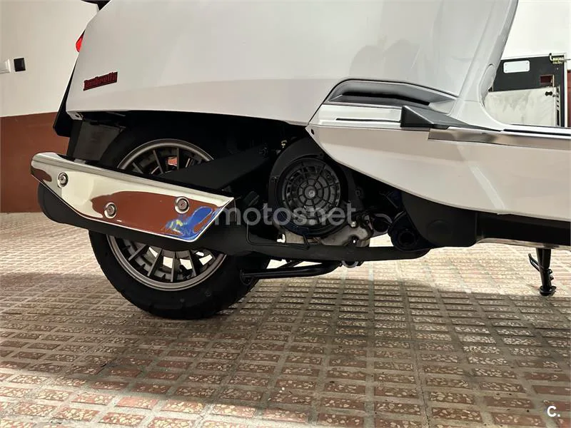 Lambretta V 125 Special – Vista 6