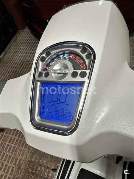 Lambretta V 125 Special – Vista 10