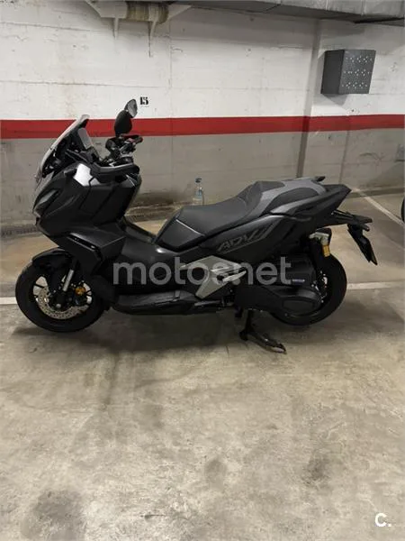 Honda ADV 350 – Vista 6