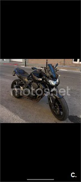 Kawasaki Z 750R – Vista 2