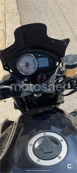 Kawasaki Z 750R – Vista 7