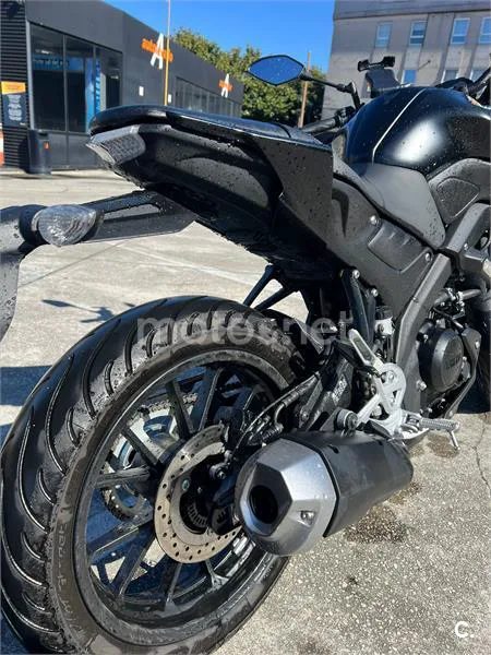 Yamaha MT-125 – Vista 5