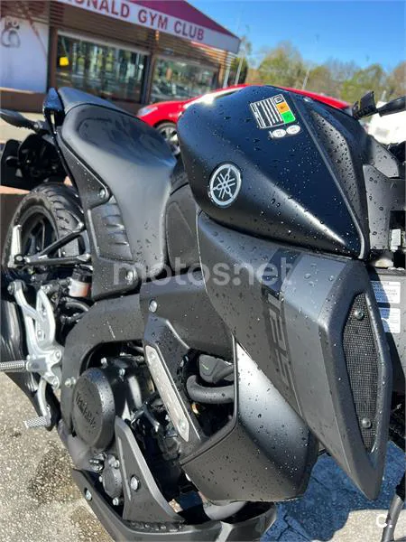 Yamaha MT-125 – Vista 6