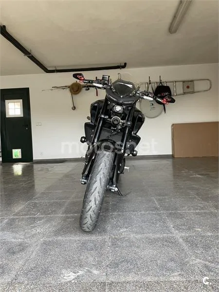 Yamaha MT-03 – Vista 2