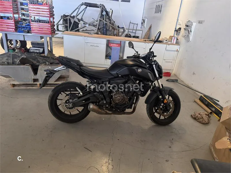 Yamaha MT-07 - Vista 3