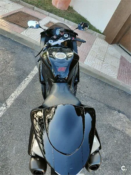 Kawasaki ZX 10R – Vista 4