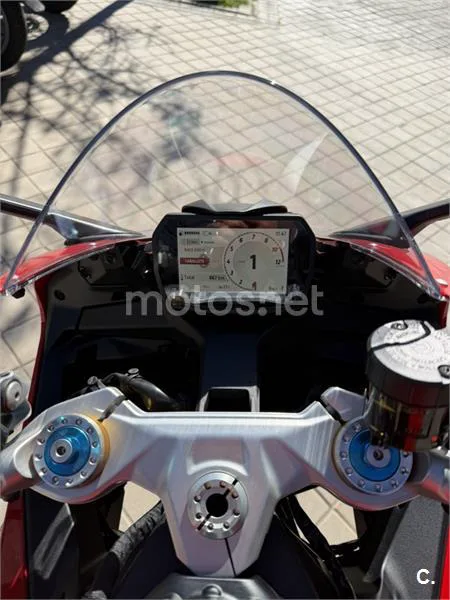 Ducati Panigale V2 – Vista 3