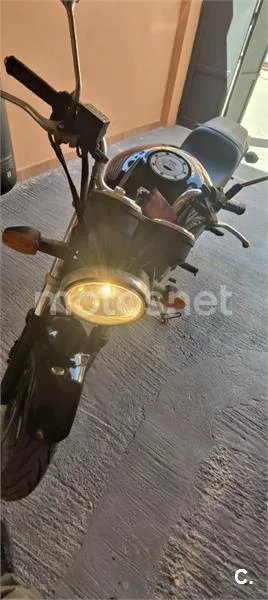 Honda VTR 250 – Vista 2