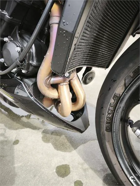 Triumph Street Triple 765 – Vista 4