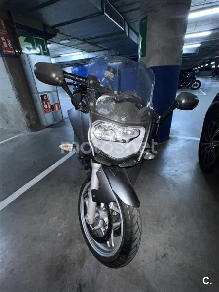 BMW F 800 ST – Vista 2