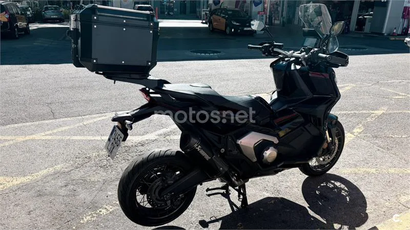 Honda X-ADV – Vista 6
