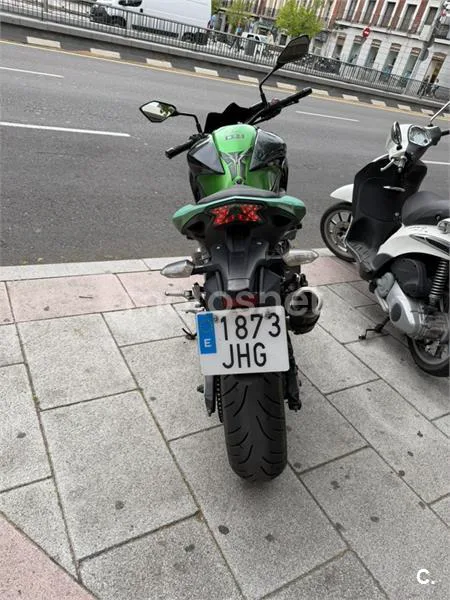 Kawasaki Z 800e – Vista 4