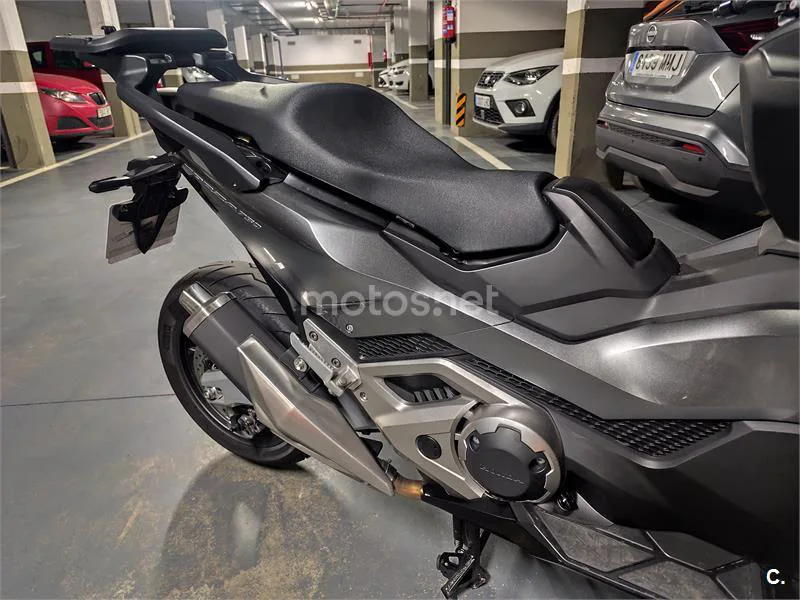 Honda Forza 750 – Vista 2