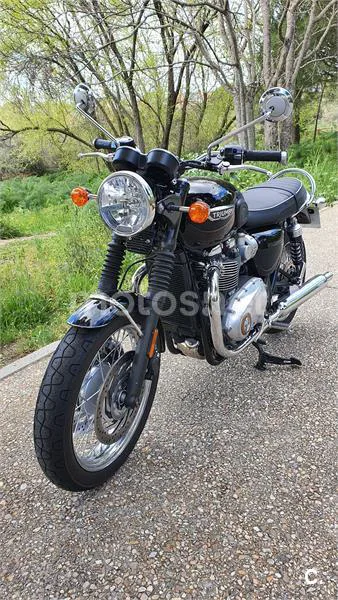 Triumph Bonneville T120 – Vista 2