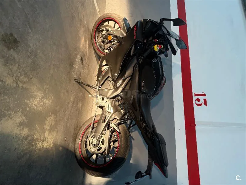 Yamaha R 125 – Vista 2