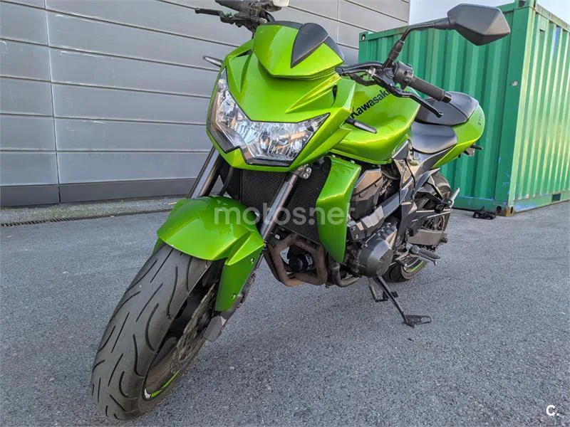 Kawasaki Z 750 – Vista 5