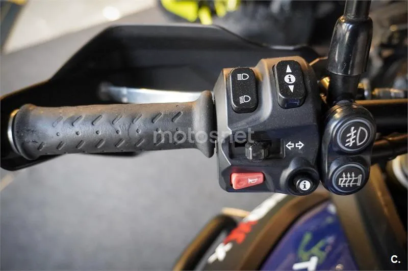 Triumph Tiger 800 XC – Vista 16