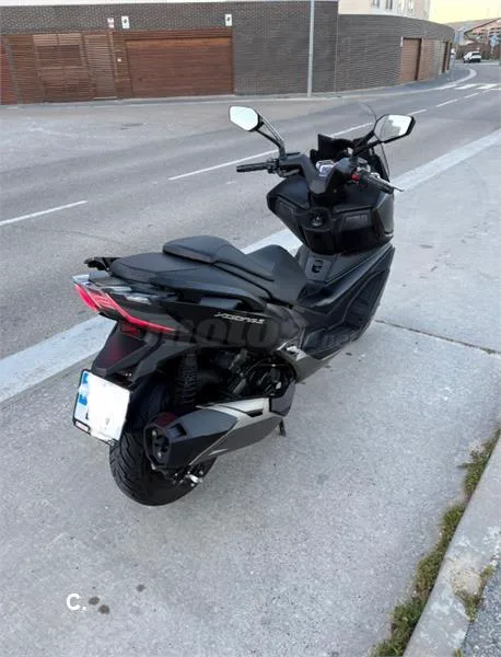 Kymco Xciting S 400 – Vista 4