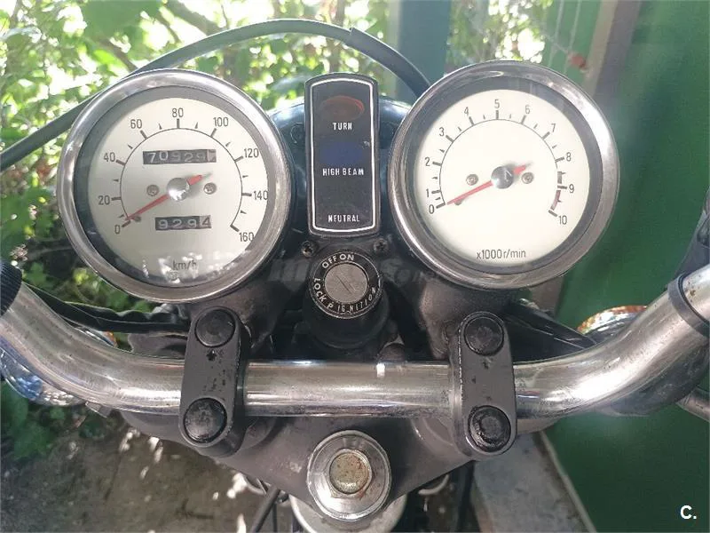 Yamaha SR 250 Classic – Vista 8