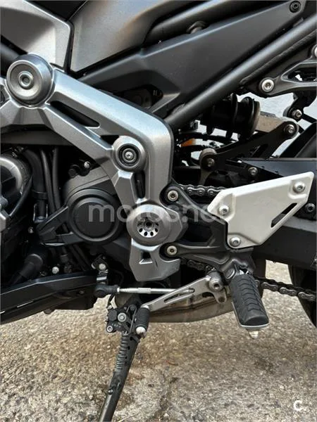 Kawasaki Z 900 – Vista 10