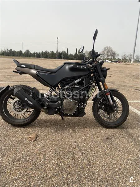 Husqvarna Svartpilen 401 - Vista 4