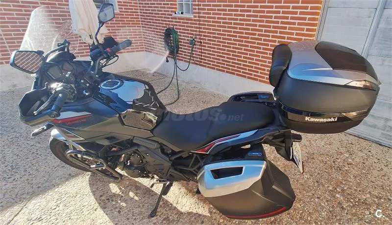 Kawasaki Versys – Vista 12